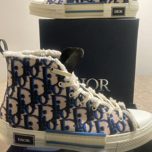 Dior sneakers size 44 blue white tan color in good condition  asking $600 - Picture 2 of 7